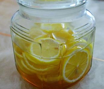 蜂蜜柠檬水的做法减肥 蜂蜜柠檬水的做法