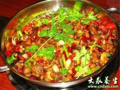 正宗的沧州火锅鸡做法 麻辣火锅鸡的做法