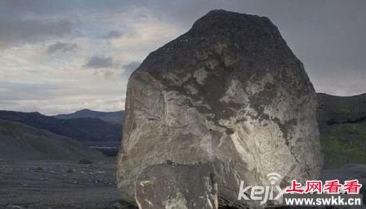 艾雅法拉火山 冰岛艾雅法拉火山喷发推动千吨巨石显威力