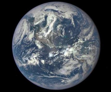 nasa不敢公布的照片 NASA中文公布地球“素颜照” 图