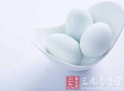 鹅蛋的营养价值 鹅蛋的营养价值 常吃鹅蛋有利于大脑发育