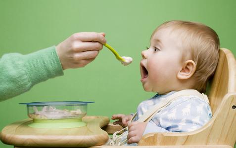 宝宝辅食机蒸食物好吗 哪些食物不要给宝宝做辅食