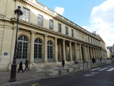 清华大学院系设置 巴黎第五大学 巴黎第五大学-简介，巴黎第五大学-院系设置