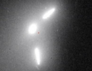 上古世纪暗红彗星 [图文]世纪大彗星为何出现三个不明结构
