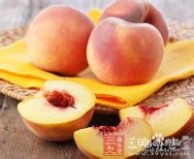 桃子的功效与作用 日常生活中吃桃子有什么功效