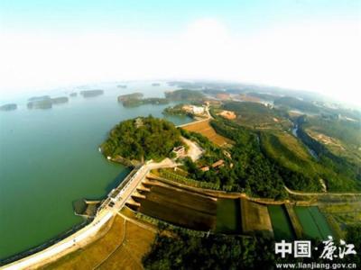 廉江鹤地水库 廉江鹤地水库 廉江鹤地水库-景点简介