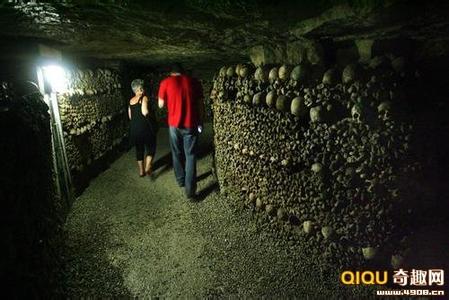 巴黎地下墓穴 [多图]亡灵之都 法国巴黎地下墓穴