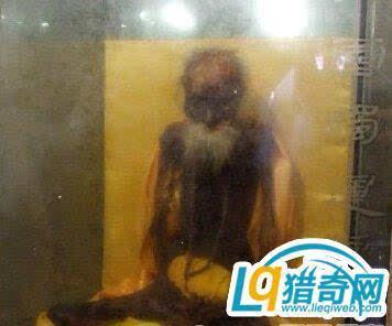 高僧肉身不腐之谜 穿越千年真相 中国160岁高僧真身不腐之谜