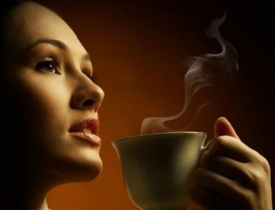 喝咖啡对皮肤的坏处 女人喝咖啡的利弊