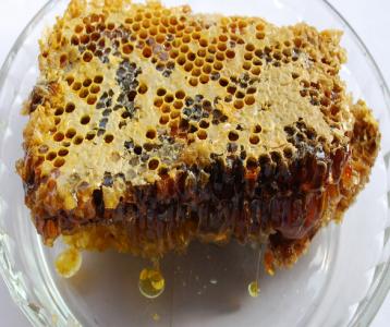 自己养蜂的蜂胶的吃法 蜂胶胶囊的吃法