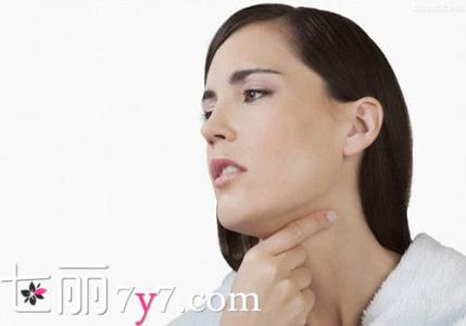 咽喉痛治疗方法 9种常见方法治疗咽喉痛 喉咙痛怎么办