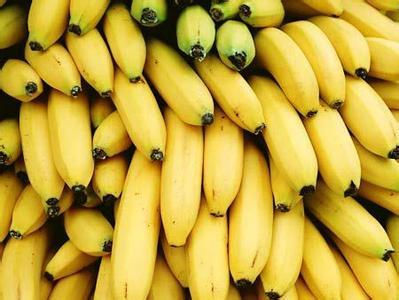 吃香蕉的禁忌 香蕉不能和什么一起吃 吃香蕉的几个禁忌