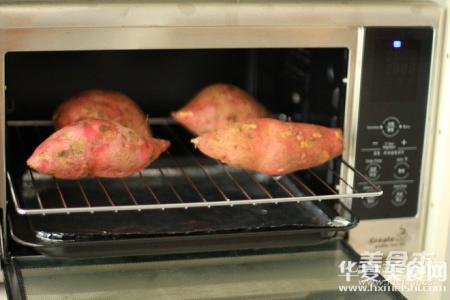 电烤箱烤红薯不用锡纸 电烤箱烤红薯的做法