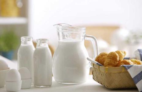 早晨喝牛奶会胖吗 早晨喝牛奶的好处