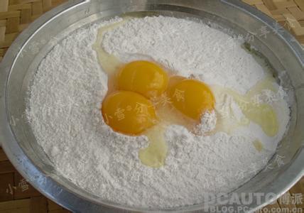 鸡蛋面粉能做什么吃的 面粉鸡蛋可以做什么