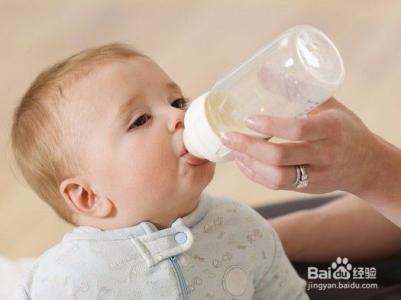 初生婴儿吃什么奶粉好 宝宝吃什么奶粉好？
