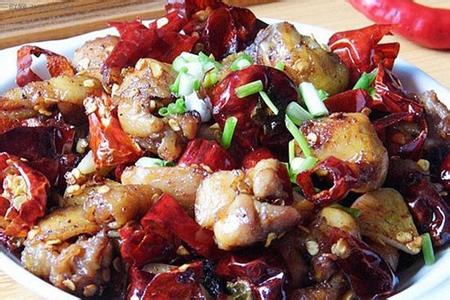 重庆干煸鸡的做法 重庆辣子鸡的正宗做法