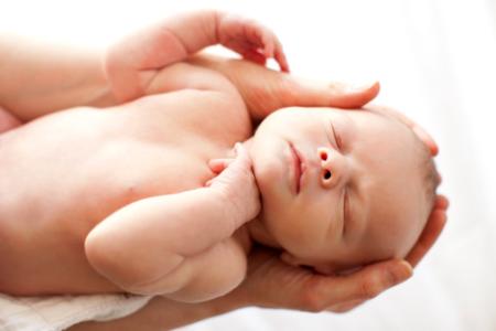 出生不哭的宝宝命理 2014年出生的马宝宝究竟是什么命？