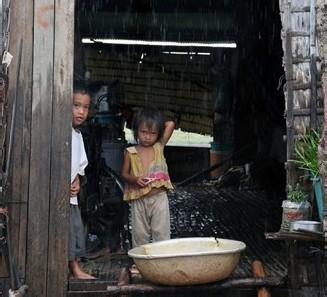 柬埔寨 贫穷 生活 柬埔寨为什么贫穷？