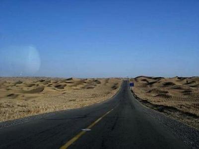 塔里木沙漠公路 塔里木沙漠公路 塔里木沙漠公路-地理环境，塔里木沙漠公路-路况