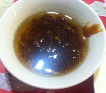火锅蘸料 在家如何做出美味的火锅汤底、蘸料？