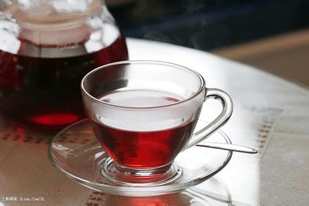 冬天喝红茶有什么好吗 冬天喝红茶有什么好处