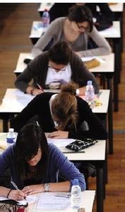 法国高考题 看国外高考怎么考 法国高考题更有想象空间