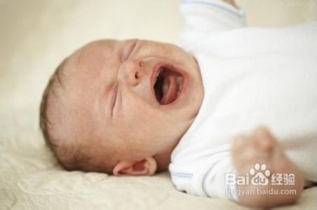 婴儿哭闹不睡觉怎么办 婴儿哭闹不睡觉怎么办 精