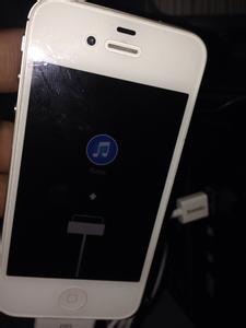 iphone4连接电脑传视频 iphone4连接电脑无反应