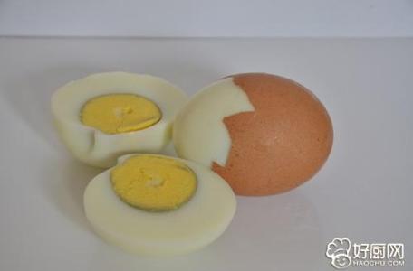 煮鸡蛋需要多长时间 煮鸡蛋需要多长时间？煮鸡蛋五分钟即可