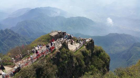 峨眉山好玩吗 峨眉山好不好玩_峨眉山好玩吗