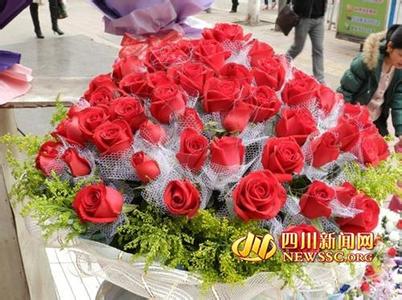 情人节99朵玫瑰多少钱 99朵玫瑰多少钱 在情人节那天