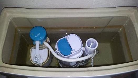 马桶水箱漏水如何修理 如何处理马桶水箱漏水
