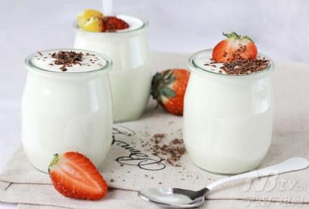 减肥喝什么酸奶最好 什么时候喝酸奶减肥最好？