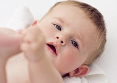 宝宝肺炎是怎么引起的 宝宝肺炎的早期症状