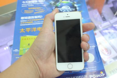 5s充电发热烫手正常吗 iphone5s手机发热，iphone5s通话玩游戏烫手