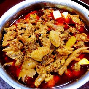 鸡肉火锅的做法及配料 鸡肉火锅的做法