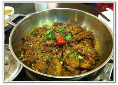 干锅鸭头 干锅鸭头-原料，干锅鸭头-同类菜品