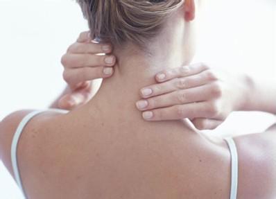 缓解颈椎疼痛的方法 缓解颈椎疼痛的有效方法