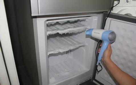 电冰箱怎样除霜 怎样快速为电冰箱除霜