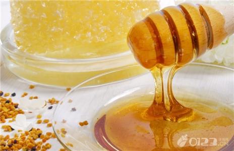 蜂蜜和什么不能一起吃 蜂蜜不能与什么一起吃