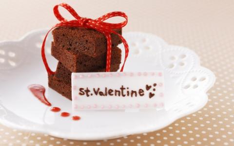 暖心巧克力蛋糕 七夕情人节最具代表的暖心蛋糕――巧克力熔岩蛋糕