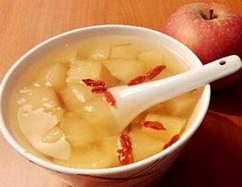 苹果煮熟 腹泻 苹果煮水可以缓解腹泻