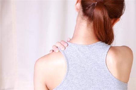 延缓衰老的妙招 颈部酸痛衰老9个小妙招保护肩颈