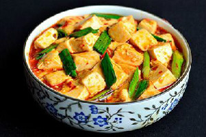 炖水豆腐怎么做好吃 豆腐怎么做好吃简单