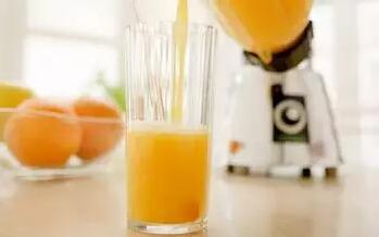 鲜榨水果汁搭配大全 果汁不等于水果