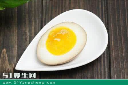 蛋清和蛋黄 蛋白和蛋黄哪个更营养