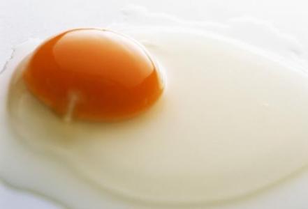 鸡蛋清的妙用 鸡蛋清的生活小妙用