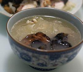 淡菜的做法 淡菜淮实山斑鱼汤的做法