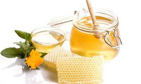 蜂蜜水的正确喝法 蜂蜜水什么时候喝好